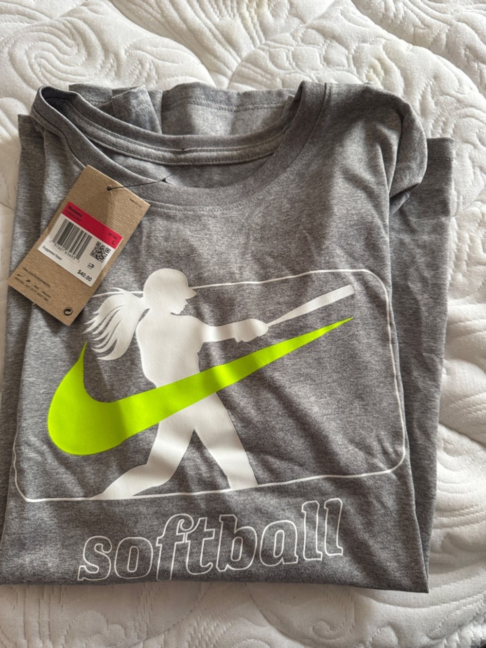 NWT! Nike Women’s Gray Softball Graphic Dr-Fit Tee with Neon Logo Size L
